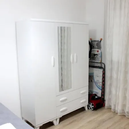 Apartamento 2+1 Flat With Garden For Rent In Datca Center